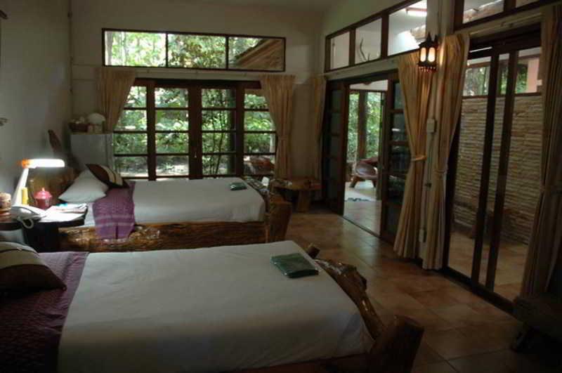 Momchailai Forest Retreat Kanchanaburi Exteriér fotografie